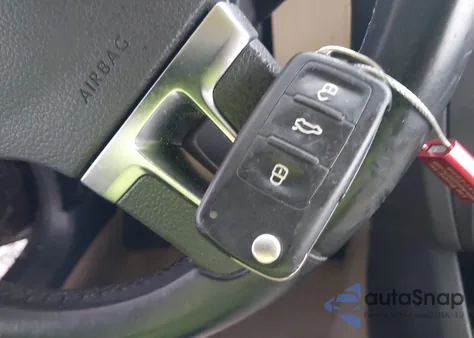 2014 Volkswagen Jetta 1.8T Se из США, поврежденный, VIN 3VWD17AJ7EM375738